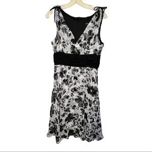 Connected Apparel‎ Floral Dress